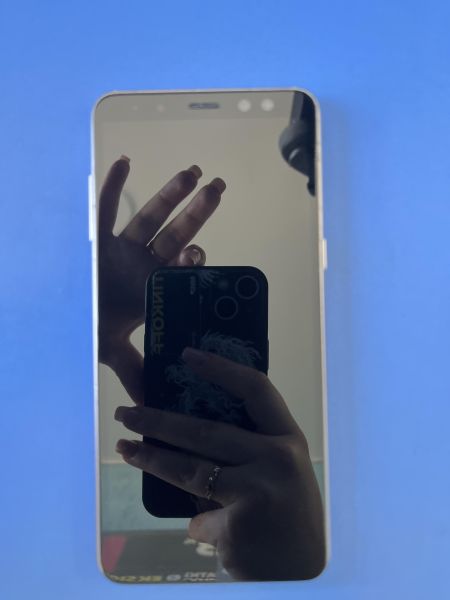 Купить Samsung Galaxy A8 4/32GB (A530F) Duos в Шелехов за 1900 руб.