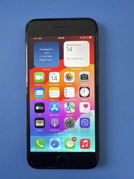 Купить Apple iPhone SE 2nd gen. 2020 64GB в Шелехов за 4200 руб.