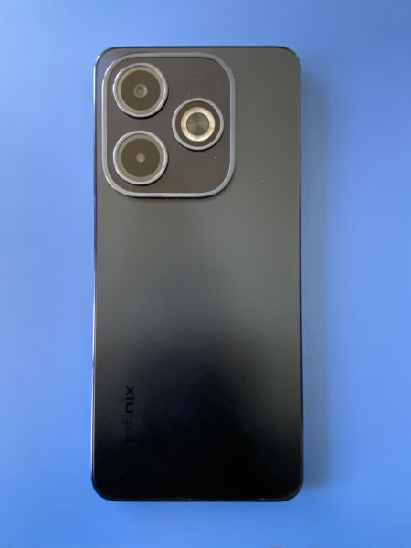 Купить Infinix Hot 40i 4/128GB (X6528B) Duos в Шелехов за 6600 руб.