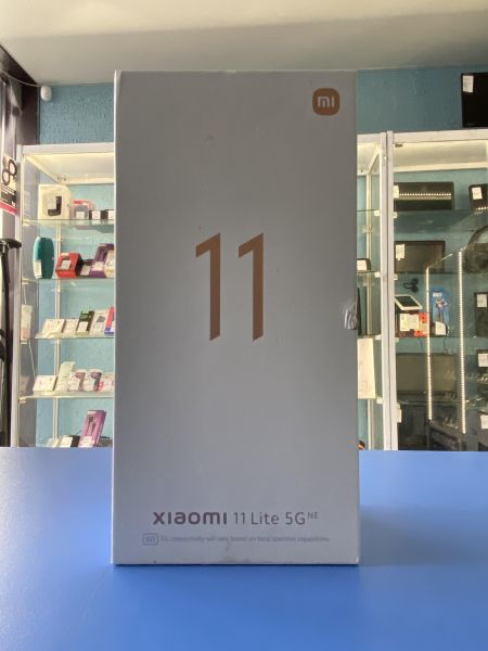 Купить Xiaomi 11 Lite 5G NE 8/256GB (2109119DG) Duos в Шелехов за 10000 руб.