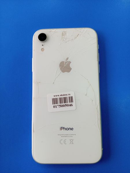 Купить Apple iPhone XR 128GB в Шелехов за 10750 руб.