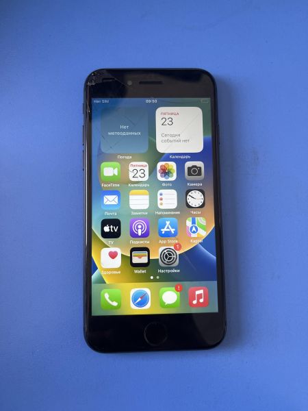 Купить Apple iPhone 8 64GB в Шелехов за 2750 руб.