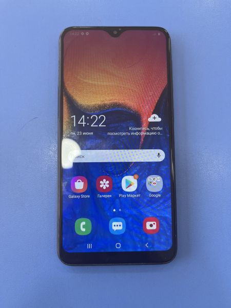 Купить Samsung Galaxy A10 2019 2/32GB (A105F) Duos в Шелехов за 2500 руб.