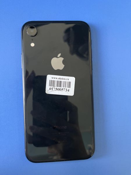 Купить Apple iPhone XR 64GB в Шелехов за 9700 руб.