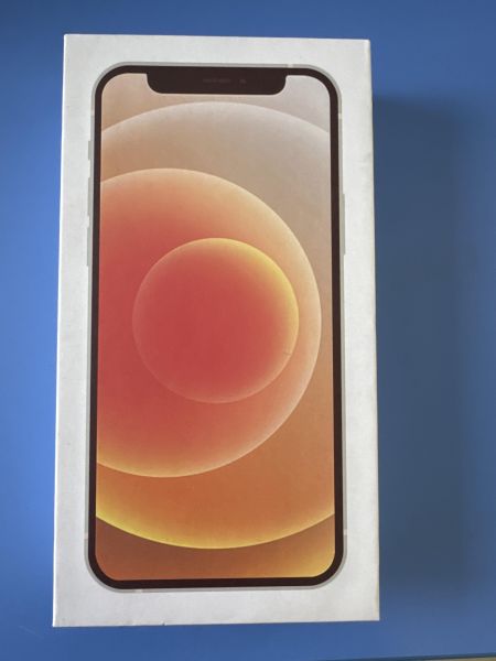 Купить Apple iPhone 12 256GB в Шелехов за 27000 руб.