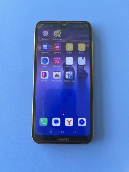 Купить Huawei Y5 2019 2/32GB (AMN-LX9) Duos в Шелехов за 2300 руб.