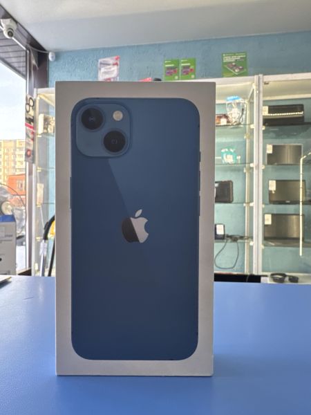 Купить Apple iPhone 13 128GB в Шелехов за 25800 руб.
