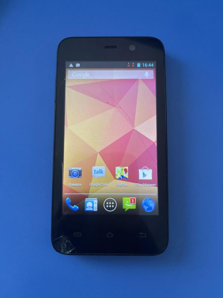 Купить ZTE Leo Q1 Duos в Шелехов за 700 руб.