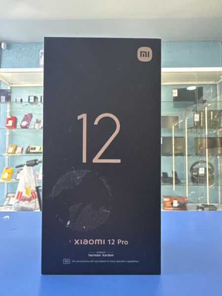 Купить Xiaomi 12 Pro 12/256GB (2201122G) Duos в Шелехов за 20600 руб.