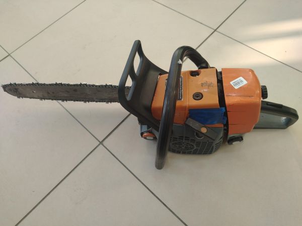 электро- и бензопила цепная Holzfforma G366 в Шелехов