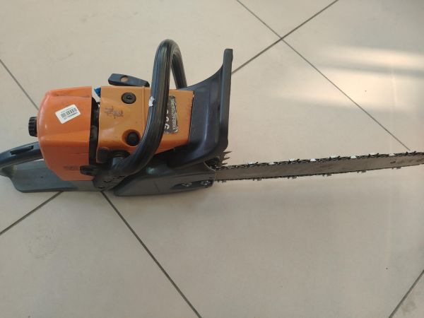 электро- и бензопила цепная Holzfforma G366 в Шелехов