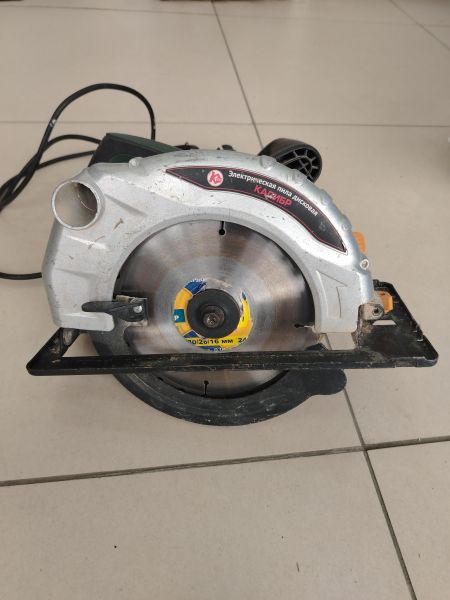 Купить КАЛИБР ЭПД-1800/210 в Шелехов за 1700 руб.