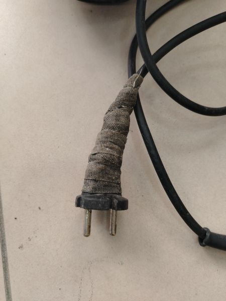 Купить КАЛИБР ЭПД-1800/210 в Шелехов за 1700 руб.