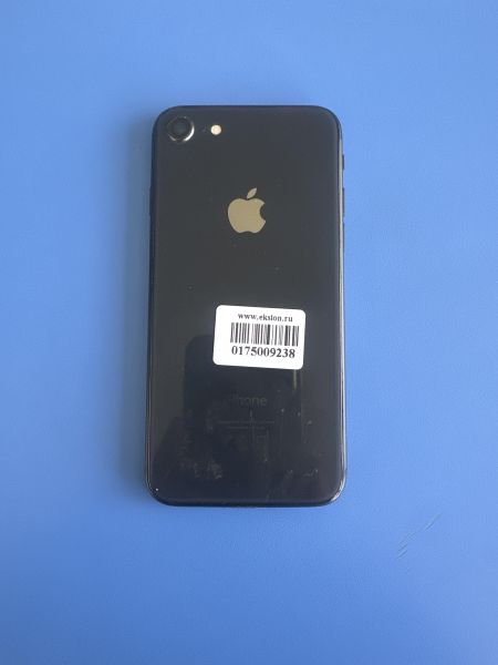 Купить Apple iPhone 8 256GB в Шелехов за 4000 руб.