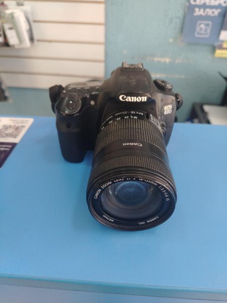 фотоаппарат Canon EOS 60D (DS126281) kit с СЗУ в Шелехов