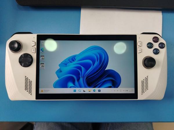 Купить ASUS ROG Ally (RC71L) 512GB в Шелехов за 39400 руб.