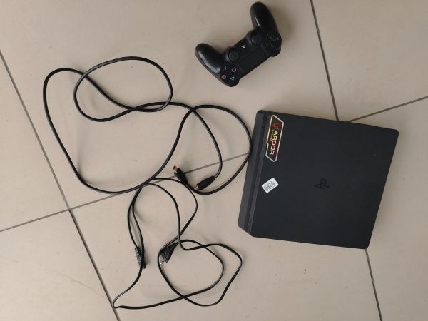 игровая приставка Sony PlayStation 4 Slim 500GB (CUH-2216A) в Шелехов