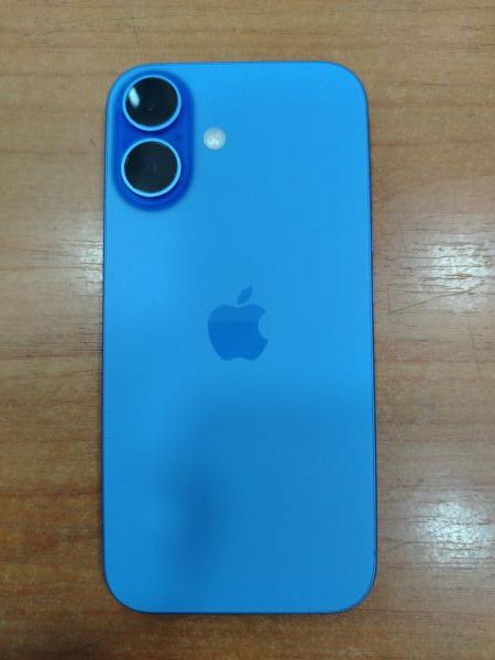 сотовый телефон Apple iPhone 16 128GB в Шелехов