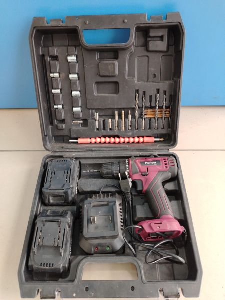 шуруповёрт аккумуляторный Pioneer CD-M2002C USP с СЗУ в Шелехов