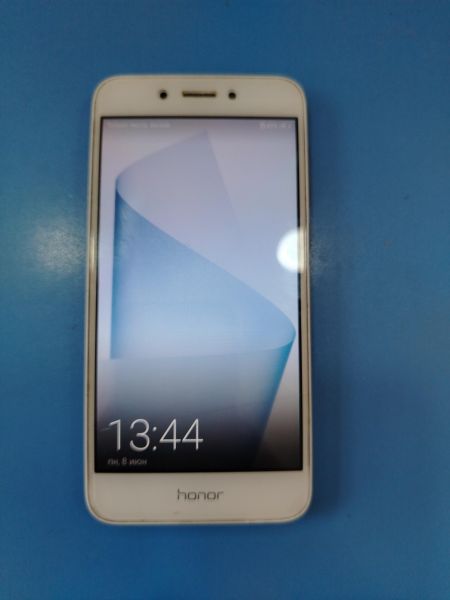 сотовый телефон Honor 6A 2/16GB (DLI-TL20) Duos в Шелехов