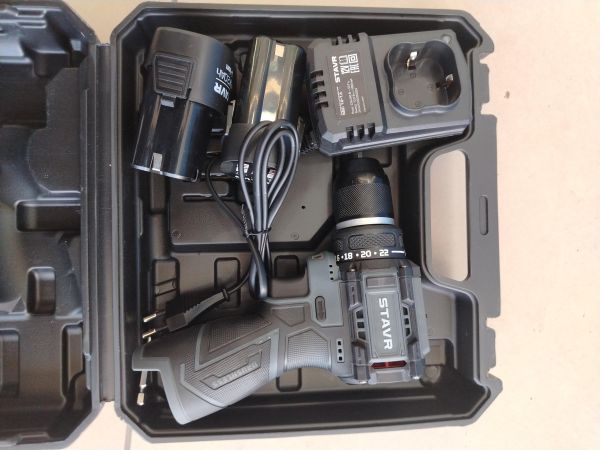 шуруповёрт аккумуляторный STAVR SDD 12BL-2K с СЗУ в Шелехов