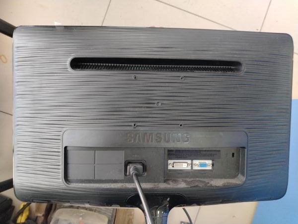 монитор Samsung B2030 в Шелехов
