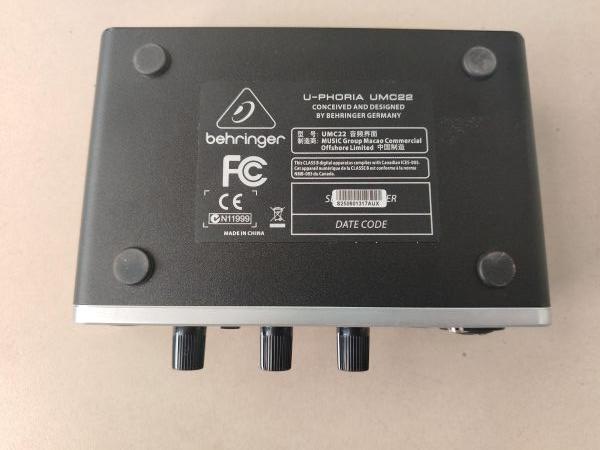 звуковая карта Behringer U-Phoria UMC22 в Шелехов