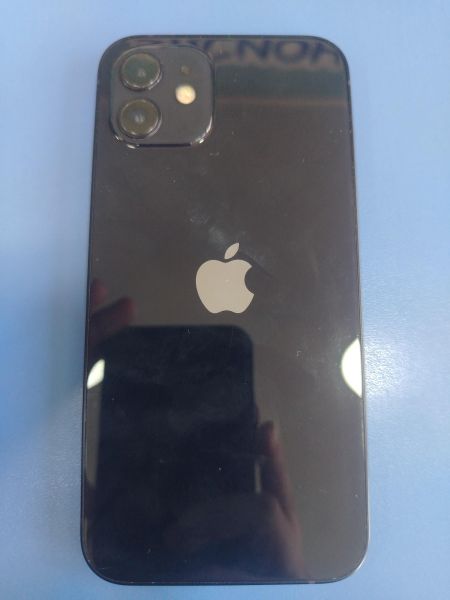 сотовый телефон Apple iPhone 12 64GB в Шелехов