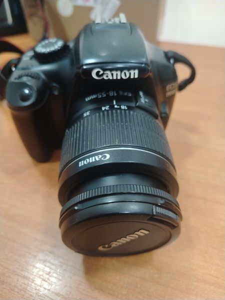 фотоаппарат Canon EOS 1100D (DS126291) Kit с СЗУ в Шелехов