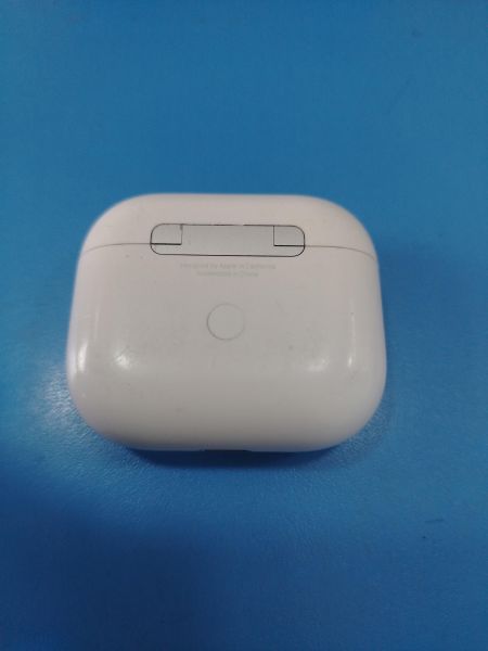 беспроводные наушники Apple AirPods 2 (A2031, A2032, A1602) в Шелехов