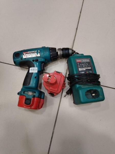 шуруповёрт аккумуляторный Makita 6319D с СЗУ в Шелехов