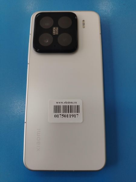 сотовый телефон Xiaomi 15 16/512GB (24129PN74G) Duos в Шелехов