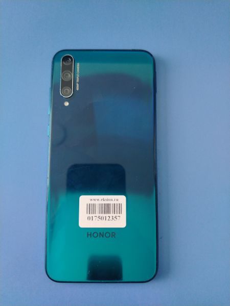 сотовый телефон Honor 30i 4/128GB (LRA-LX1) Duos в Шелехов