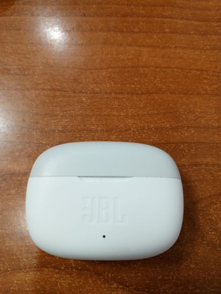 Купить JBL Wave 200TWS в Ангарск за 1299 руб.