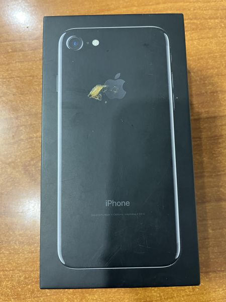 Купить Apple iPhone 7 128GB в Ангарск за 6199 руб.