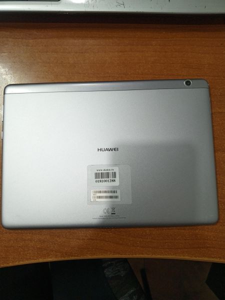 Купить Huawei MediaPad T3 10 LTE 16GB (AGS-L09)  (с SIM) в Ангарск за 1749 руб.