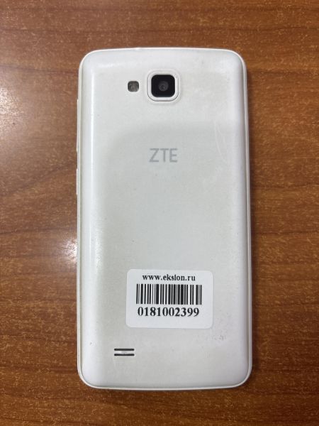 Купить ZTE Blade A3 4GB (T220) Duos в Ангарск за 800 руб.