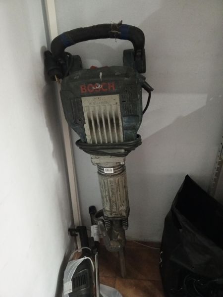 Купить Bosch GSH 16-30 Professional в Ангарск за 21850 руб.