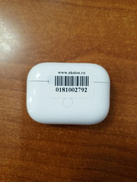 Купить Реплика Apple AirPods Pro 2  (A2931, A2698, A2699, A3047, A3048, A3049) в Ангарск за 900 руб.