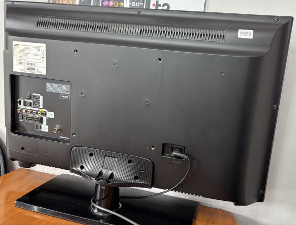 Купить Samsung UE32EH5307K в Ангарск за 8600 руб.