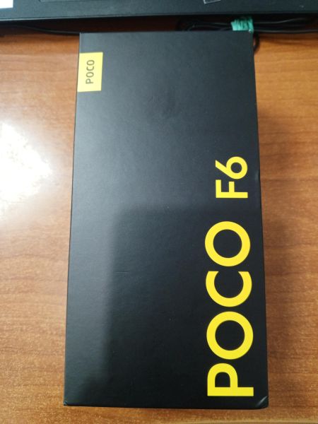 Купить POCO F6 8/256GB (24069PC21G) Duos в Ангарск за 19450 руб.