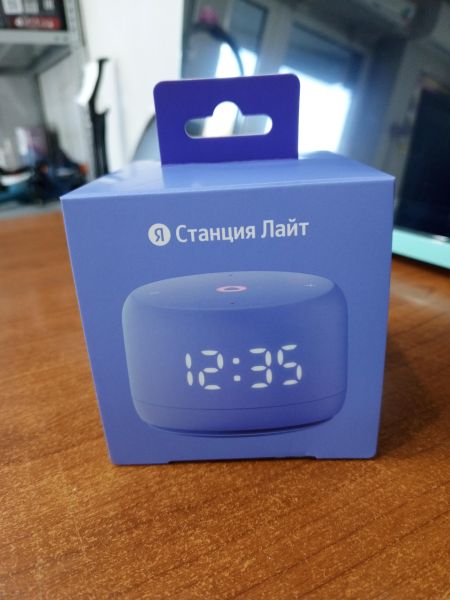 Купить Яндекс Станция Лайт 2 (YNDX-00026) с СЗУ в Ангарск за 2800 руб.