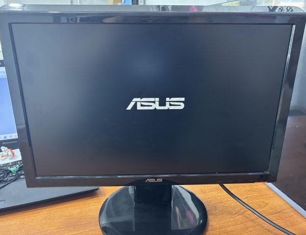 Купить ASUS VH196D в Ангарск за 950 руб.