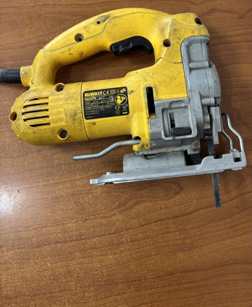 Купить DeWALT DW331K-QS в Ангарск за 3300 руб.