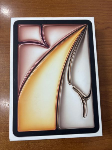 Купить Apple iPad Air 6 2024 256GB (A2902) (без SIM) в Ангарск за 46300 руб.