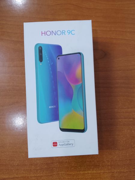 Купить Honor 9C 4/64GB (AKA-L29) Duos в Ангарск за 3700 руб.