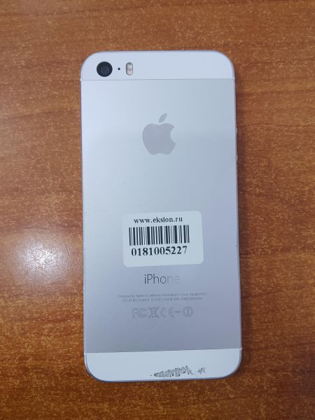 Купить Apple iPhone 5S 16GB в Ангарск за 2600 руб.