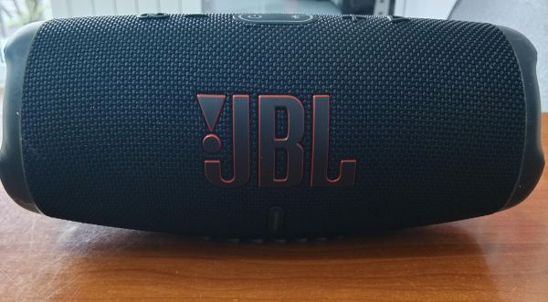 портативная колонка JBL Charge 5 в Ангарск