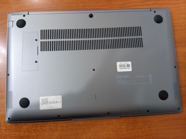 ноутбук DEXP Atlas A15-A5W405 в Ангарск