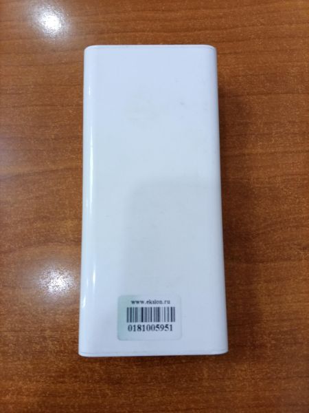 внешний аккумулятор Xiaomi Mi Power Bank 3 (PB3018ZM) (30000 mAh) в Ангарск